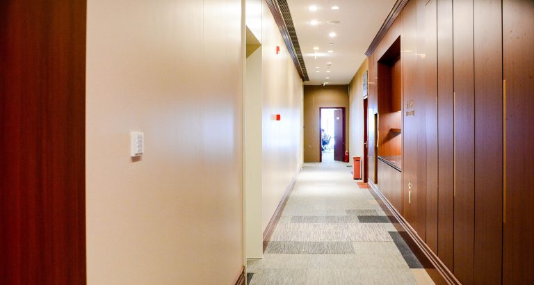 Far-East-Horizon-International-Tower-(2)