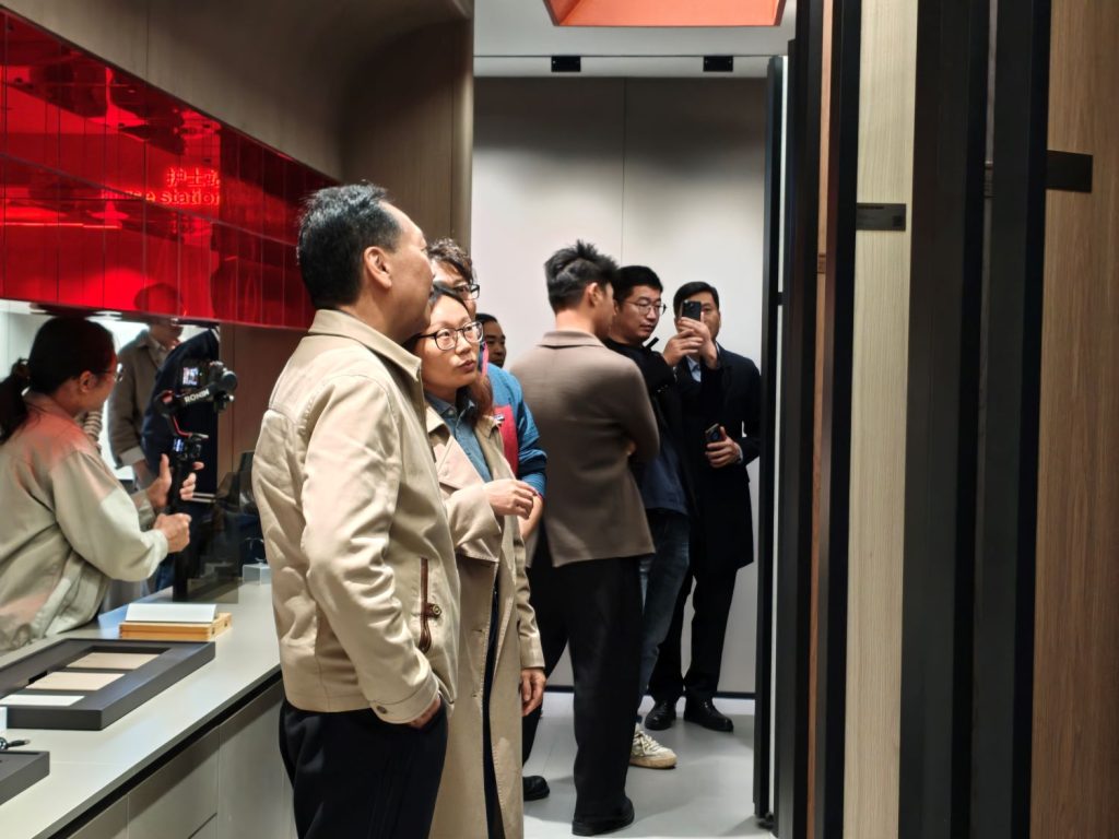 IID interior design academic forum held