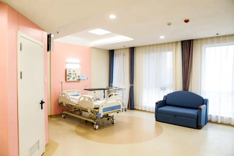 The First Hospital of CMU Hunnan Campus (3)